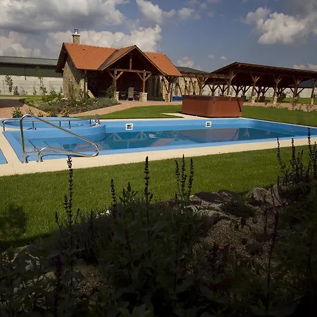 Vendégház Tök-jó